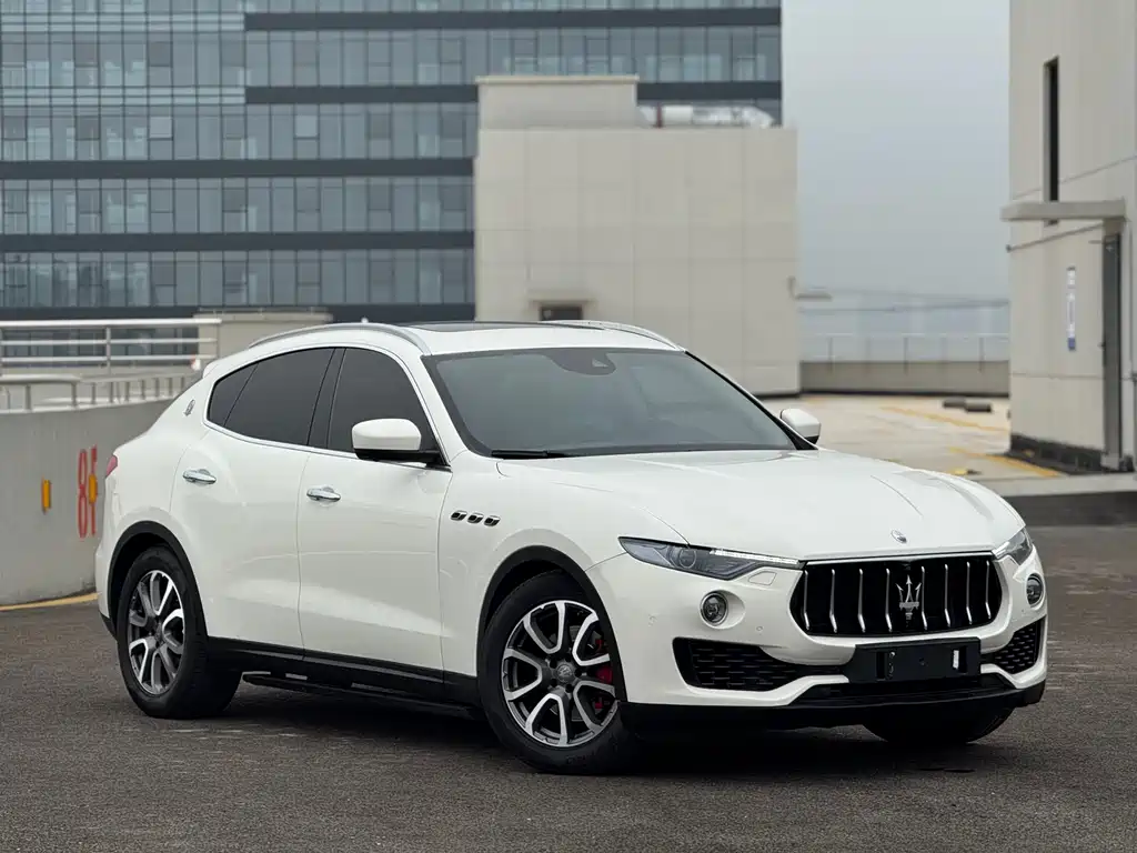 MASERATI LEVANTE