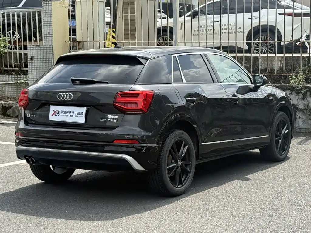 Audi Q2L — миниатюра 6
