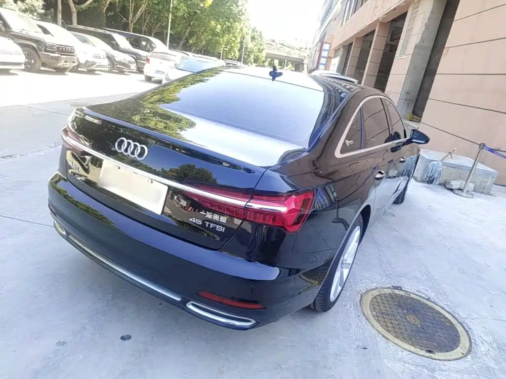 Audi A6L — миниатюра 7