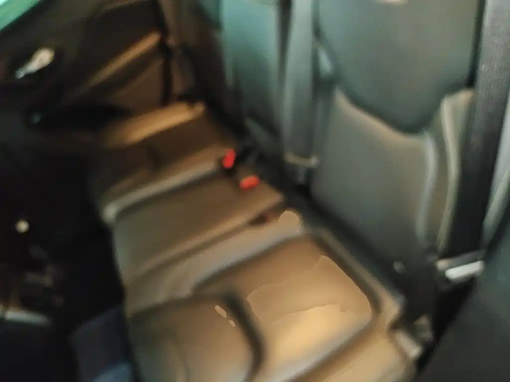 Jeep Cherokee — миниатюра 13