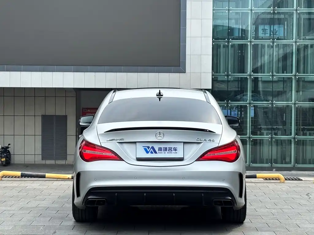 Mercedes-Benz CLA A MG 2017 AMG CLA 45 4MATIC