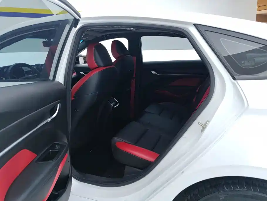 Geely Binrui — миниатюра 11