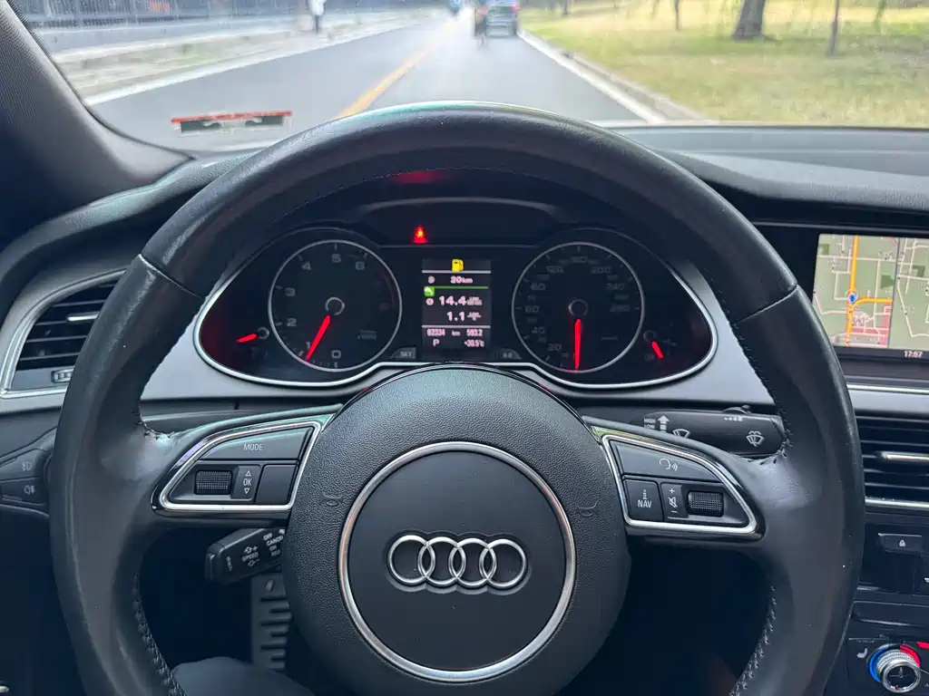 Audi A4L — миниатюра 20