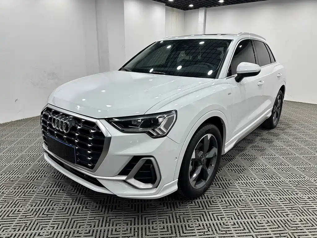 Audi Q3 2022 35 TFSI Fashion