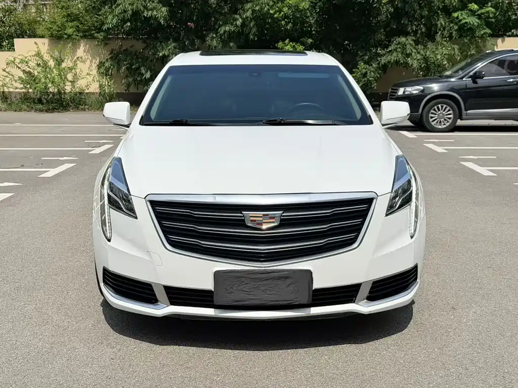 Cadillac XTS — миниатюра 2