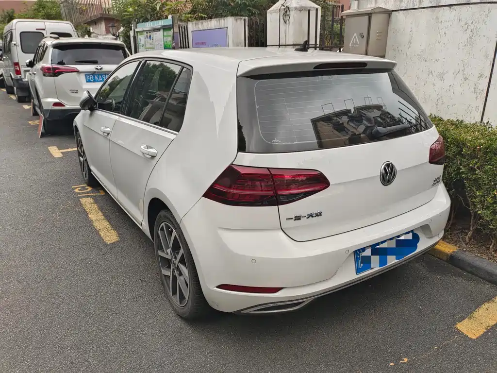 Volkswagen Golf — миниатюра 3