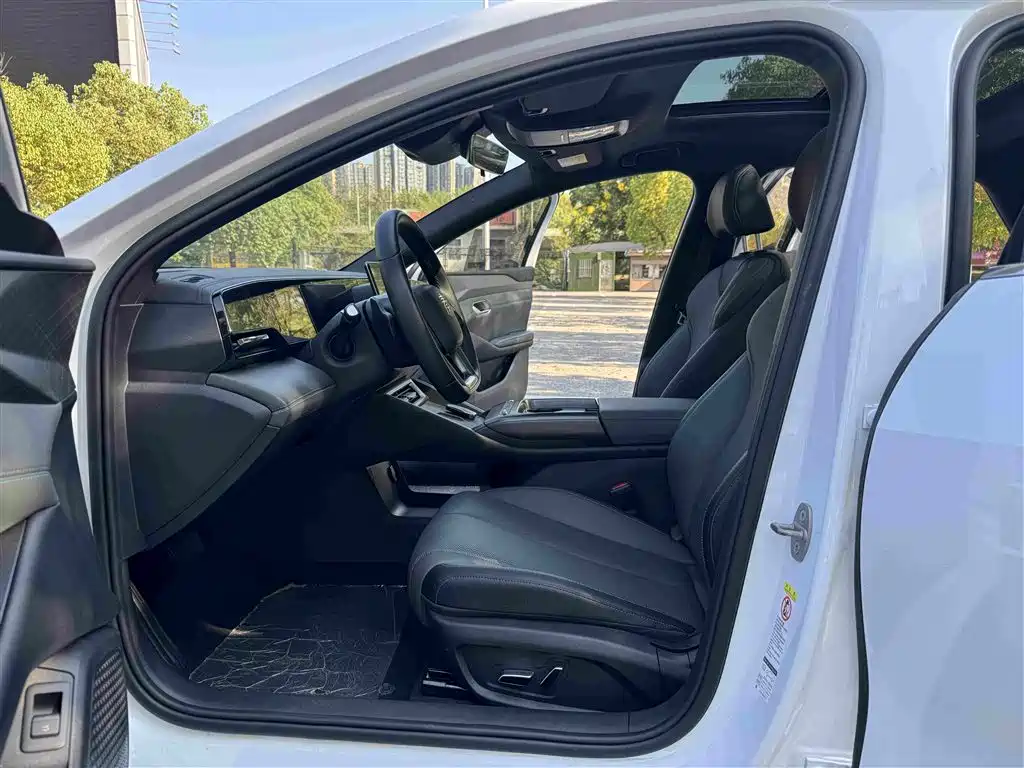 BYD Qin L — миниатюра 15