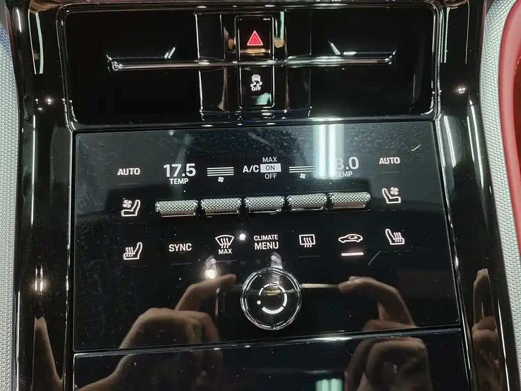 Porsche Panamera — миниатюра 9