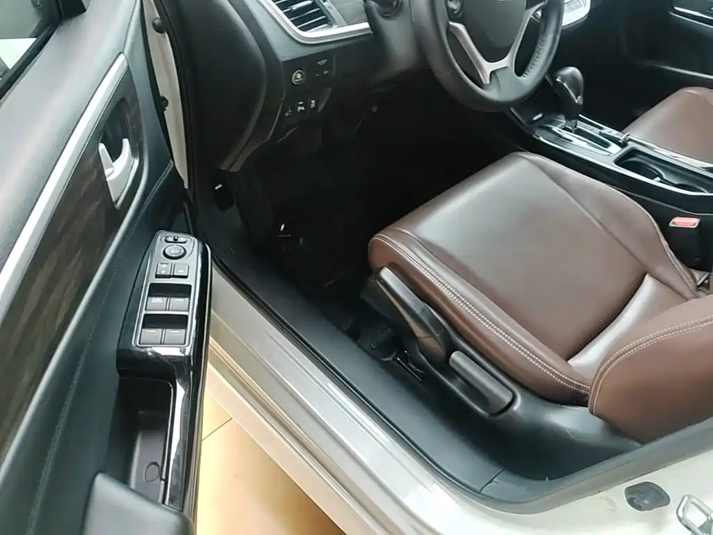 Honda Jade — миниатюра 16