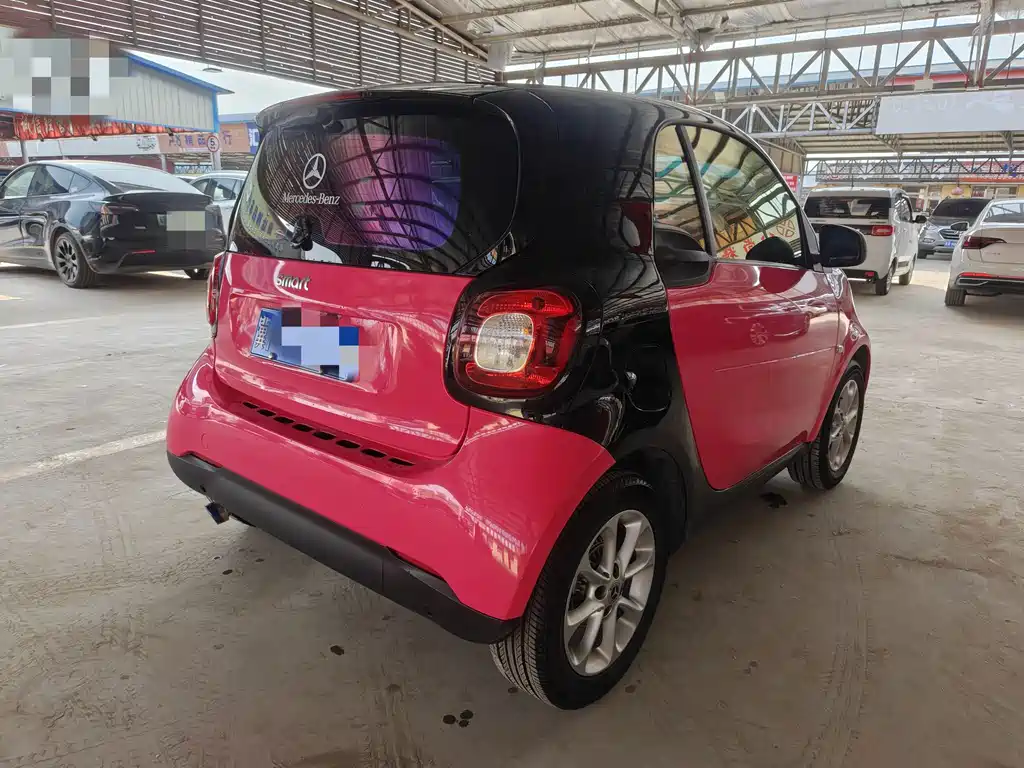 smart Smart Fortwo — миниатюра 6