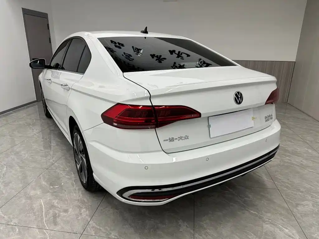 Volkswagen Bora — миниатюра 4