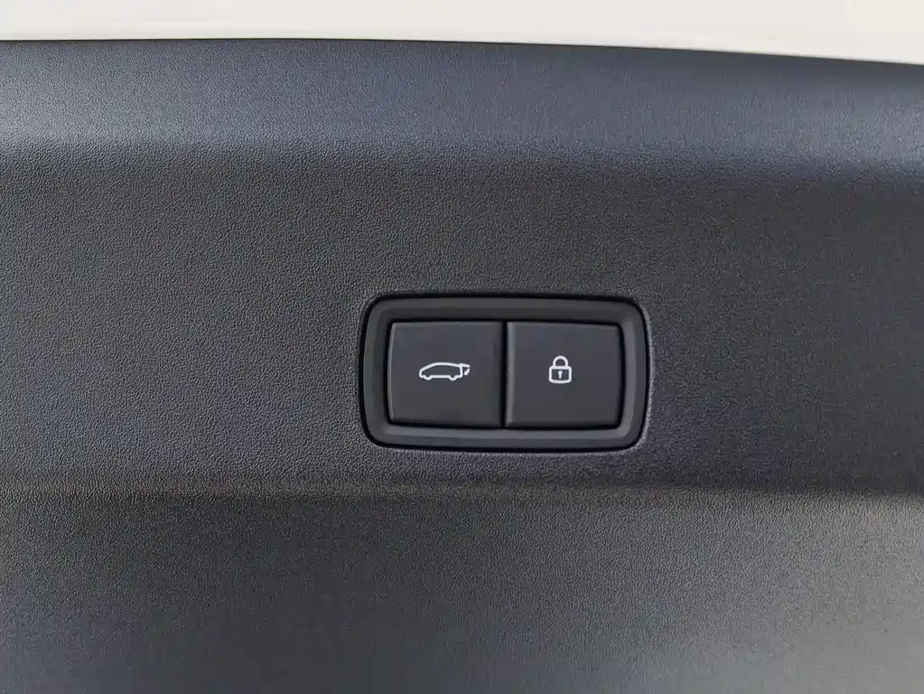 Li Auto Li MEGA — миниатюра 18