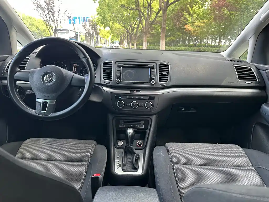 Volkswagen Sharan — миниатюра 11