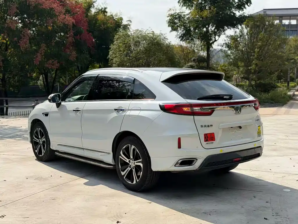 Honda UR-V — миниатюра 6