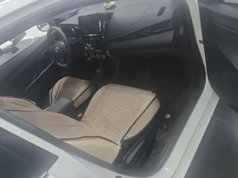 Toyota Vios — миниатюра 8