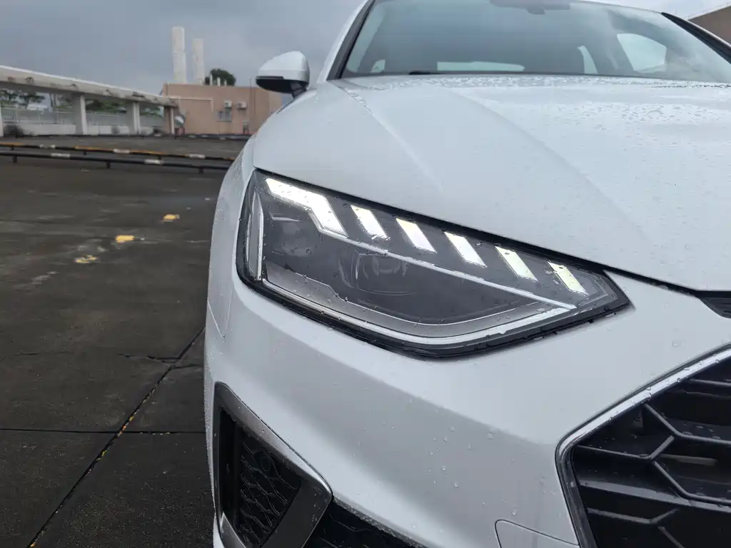 Audi A4L — миниатюра 5
