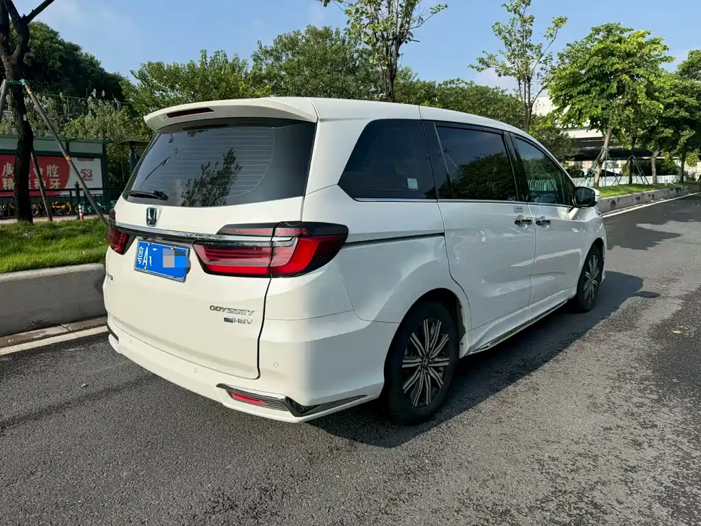Honda Odyssey — миниатюра 3