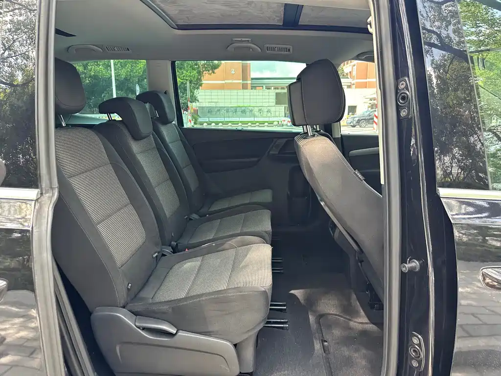 Volkswagen Sharan — миниатюра 13