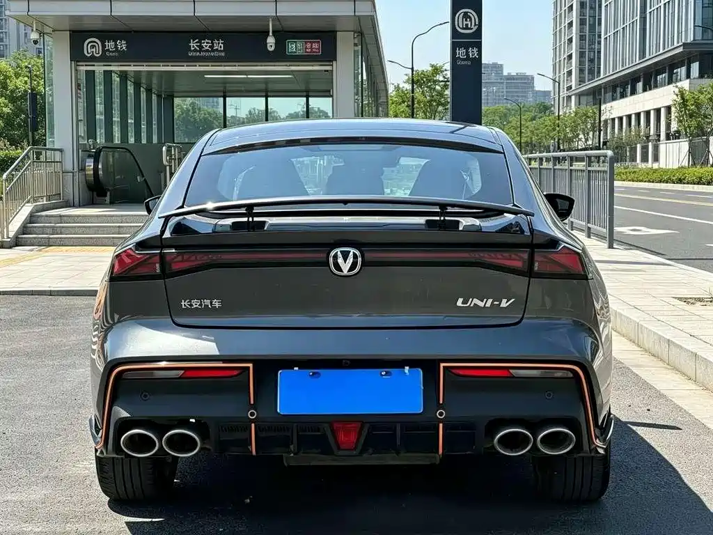 Changan UNI-V — миниатюра 5