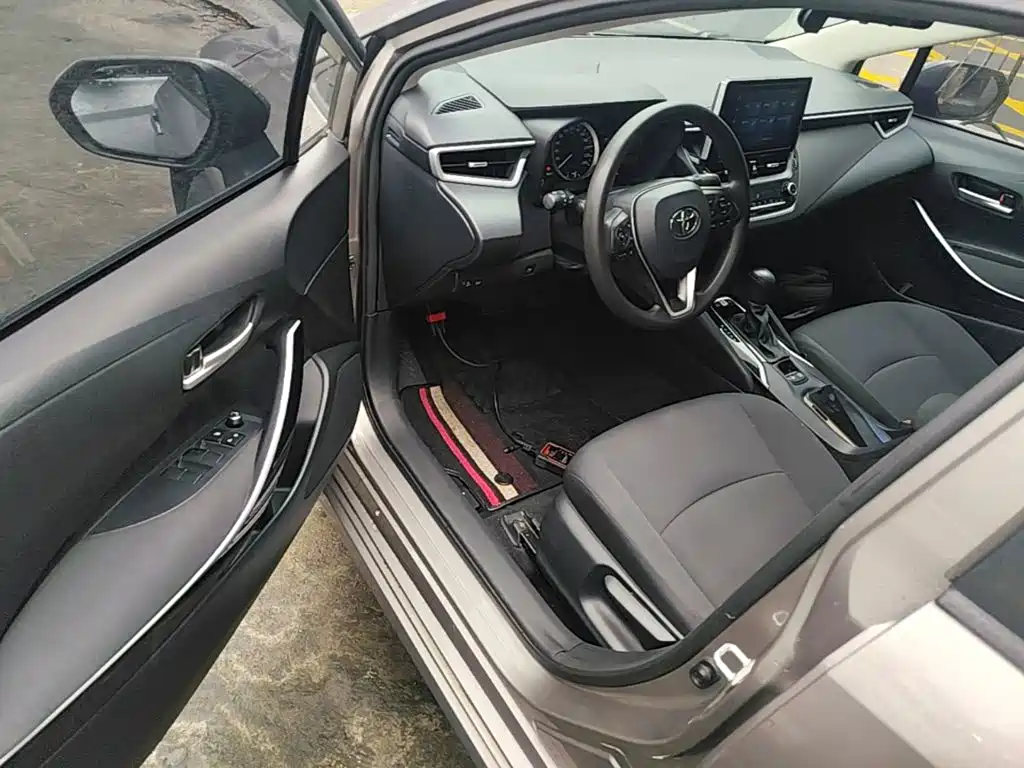 Toyota Corolla — миниатюра 16