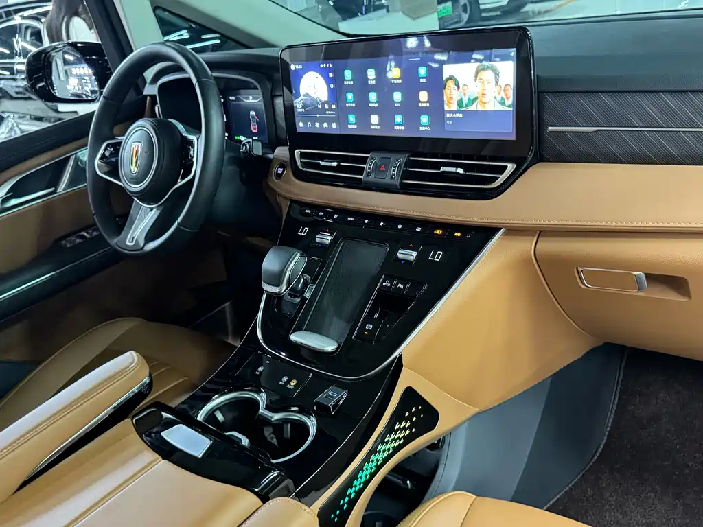 Hongqi Hongqi HQ9 PHEV — миниатюра 18