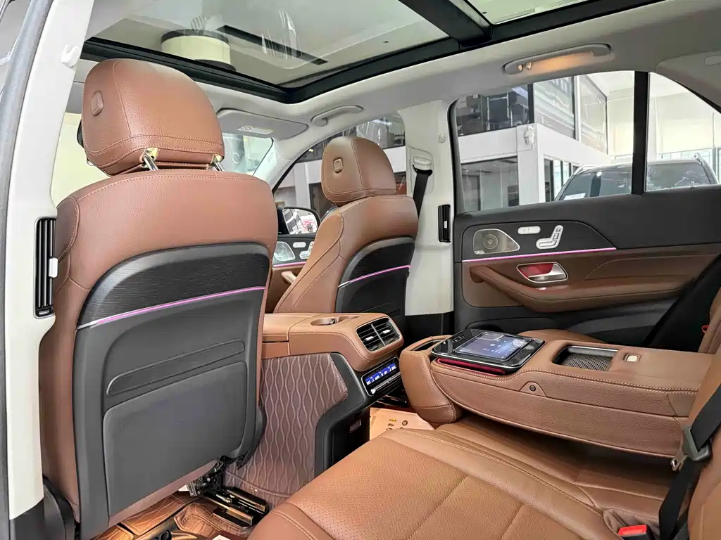 Mercedes-Benz GLE (Import) — миниатюра 13
