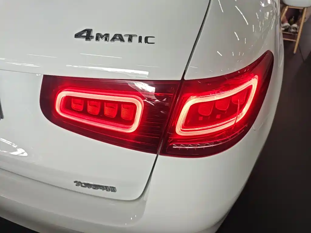 Mercedes-Benz GLC — миниатюра 8