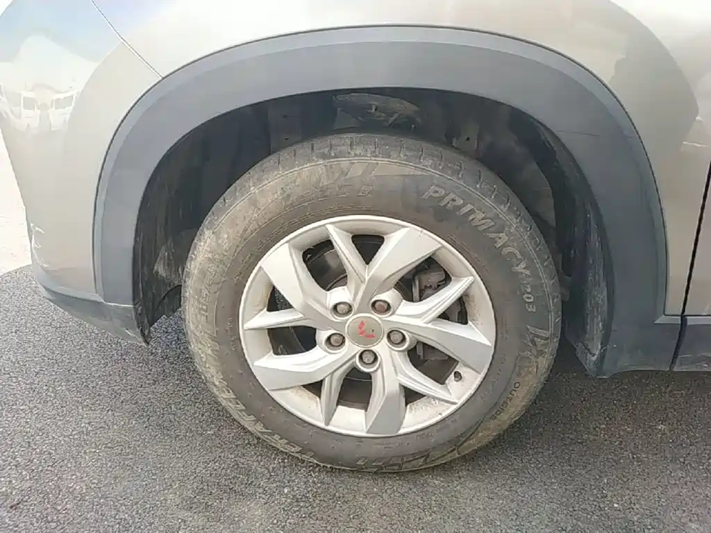 Wuling Hongguang S3 — миниатюра 23