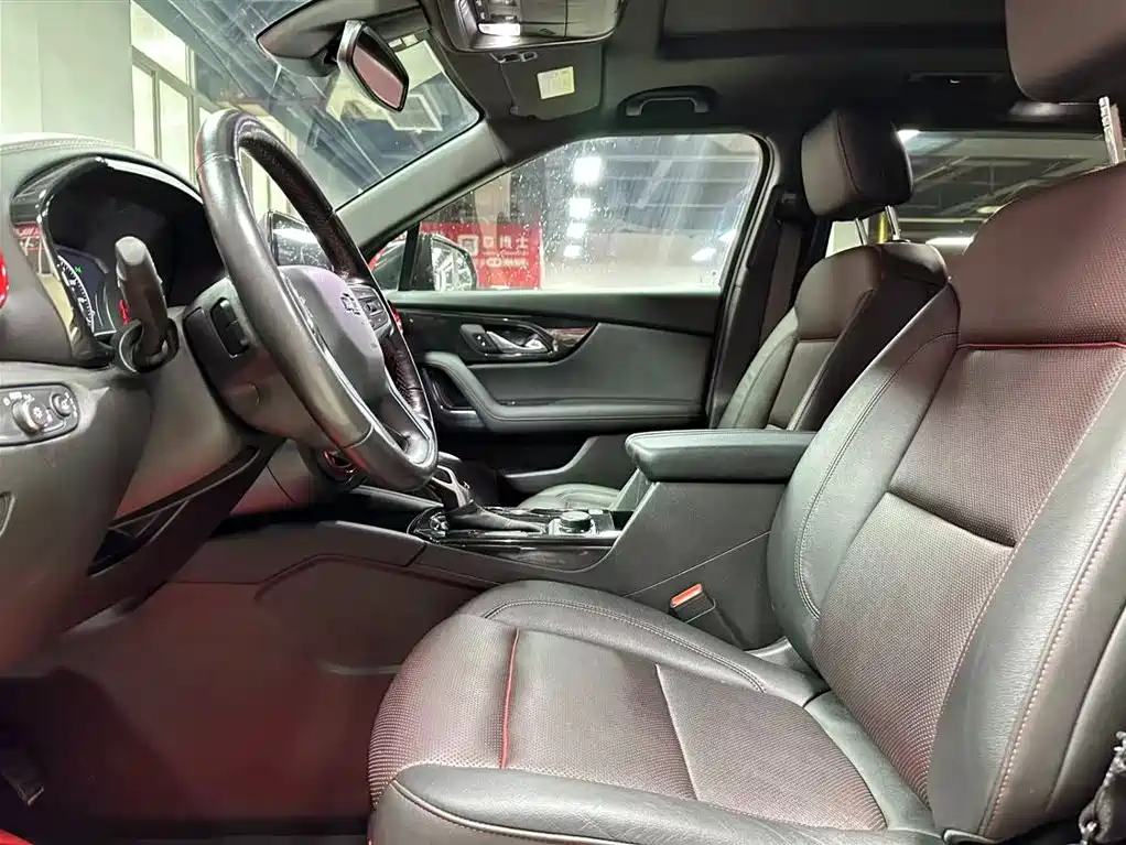 Chevrolet Blazer 2020 RS 650T Twin-Clutch 7 мест