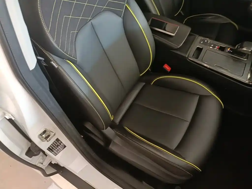Roewe RX5 — миниатюра 25