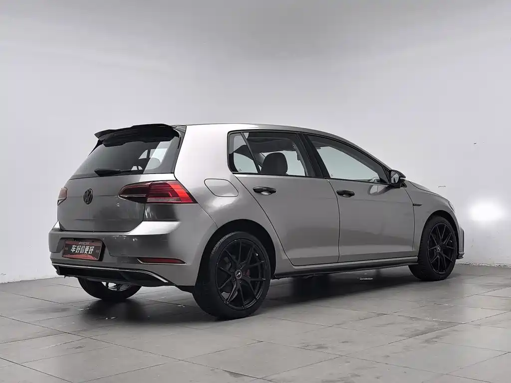 Volkswagen Golf — миниатюра 2
