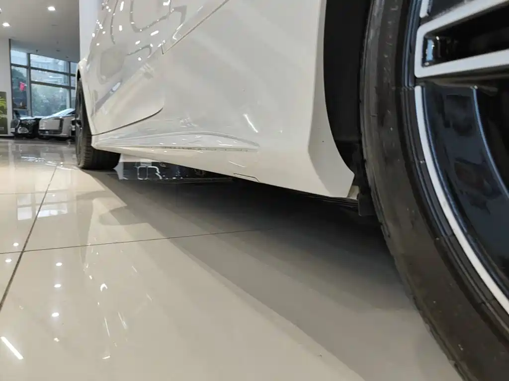 Mercedes-Benz C-Class (Import) — миниатюра 22