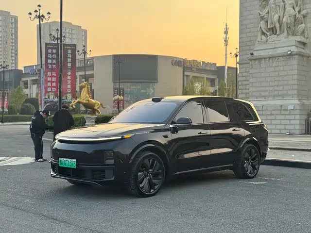 IDEAL CAR IDEAL L9 2024