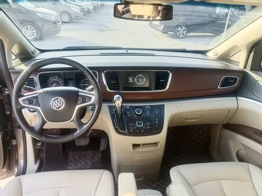 BUICK GL8