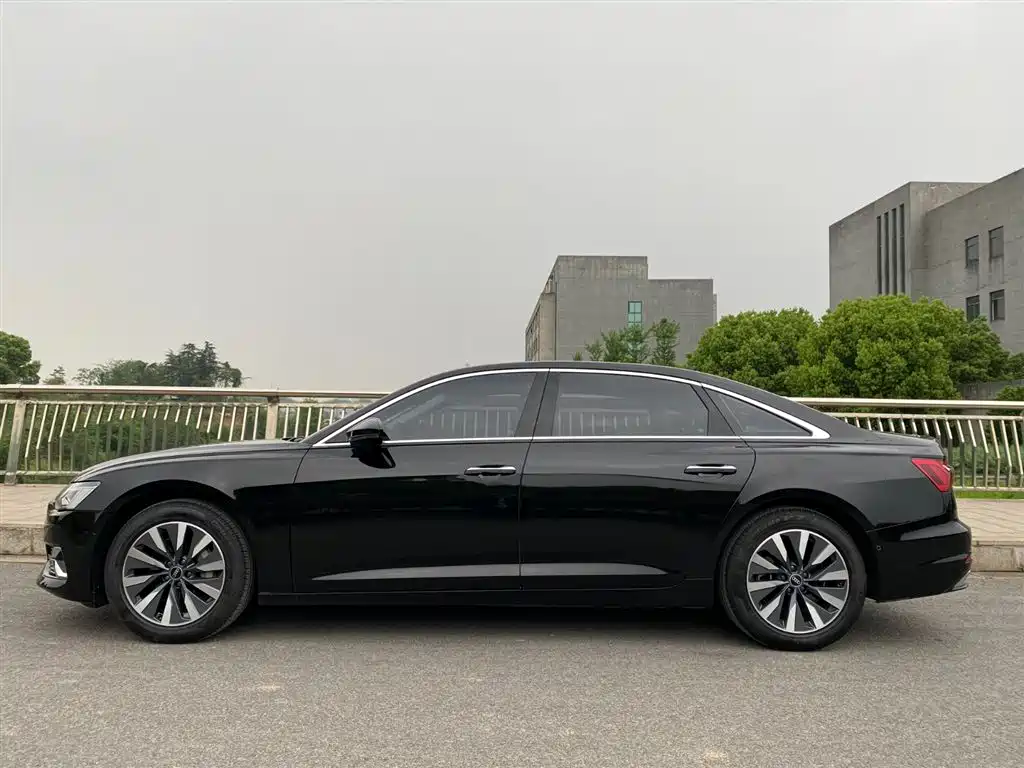 Audi A6L 2023 45 TFSI
