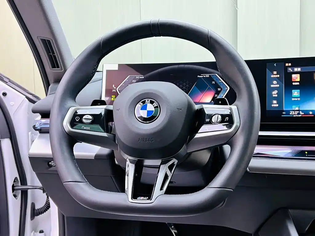 BMW 5 Series — миниатюра 10