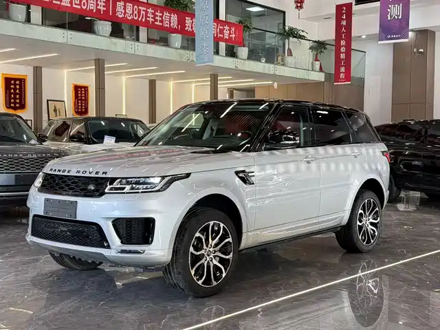 LAND ROVER RANGE ROVER SPORT 2021
