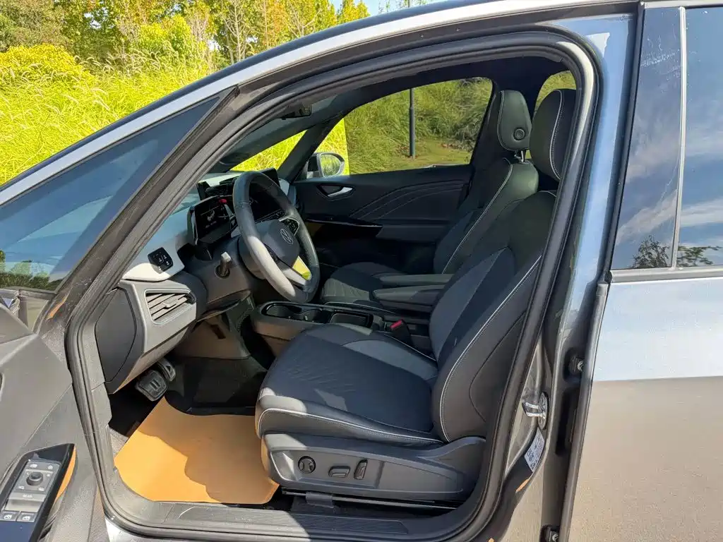 Volkswagen ID.3 — миниатюра 4