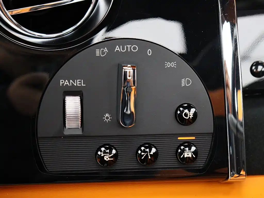 ROLLS-ROYCE YAO YING