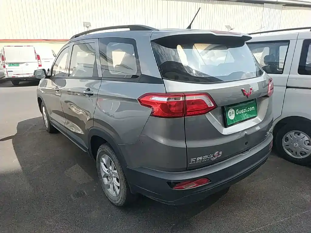 Wuling Hongguang S3 — миниатюра 5