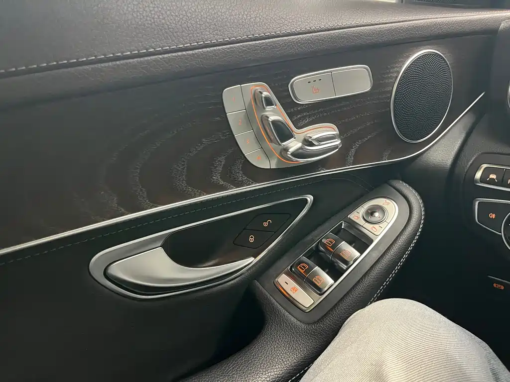 Mercedes-Benz GLC — миниатюра 13