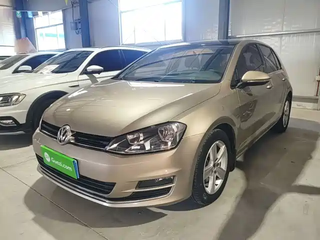 2015 Volkswagen Golf