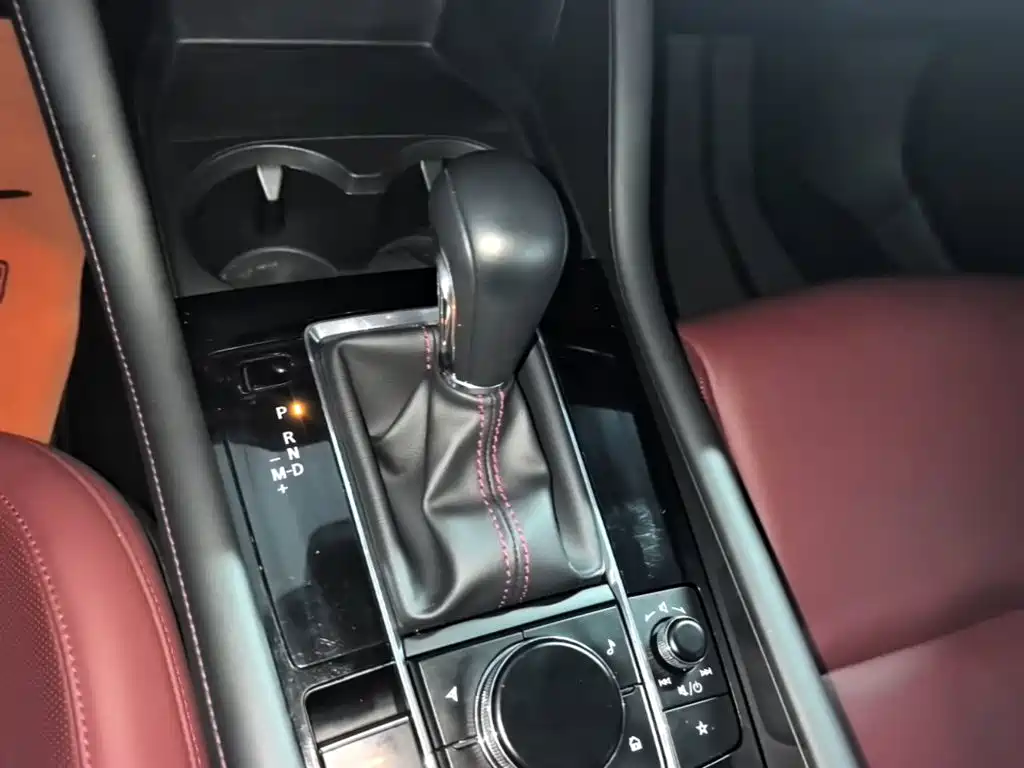 Mazda 3 Axela — миниатюра 14