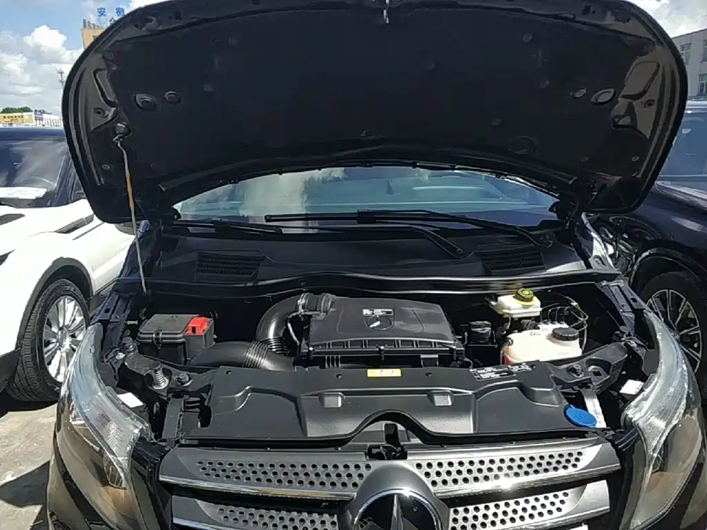 Mercedes-Benz Vito — миниатюра 20