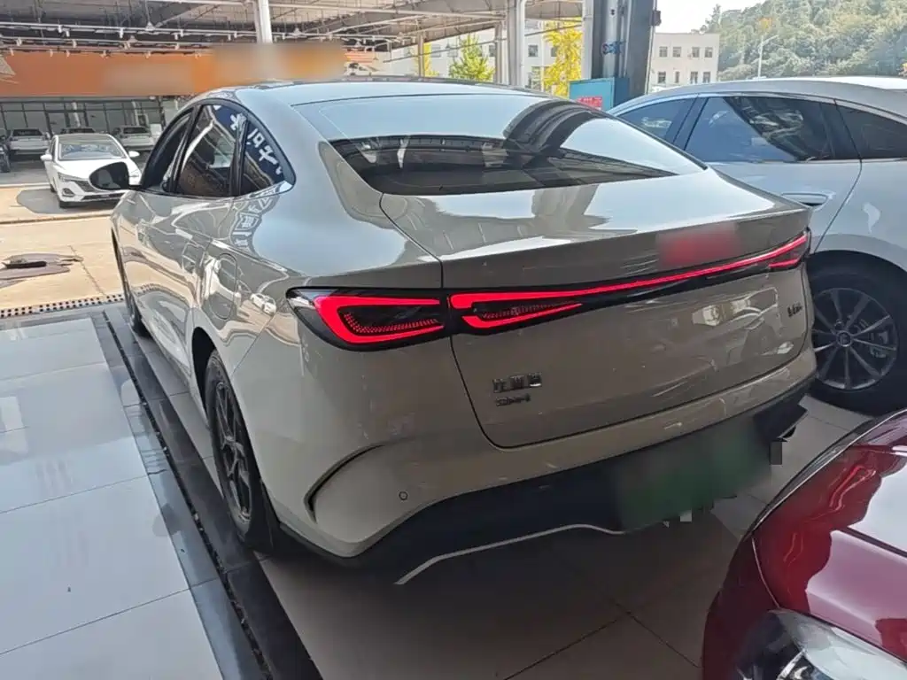 BYD Seal 06 — миниатюра 5