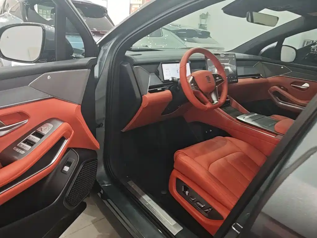 BYD Tang L — миниатюра 16