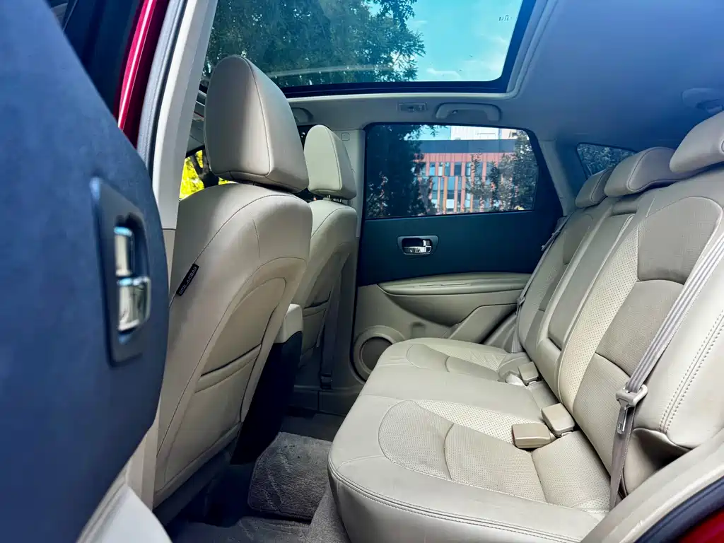 Nissan Qashqai — миниатюра 9