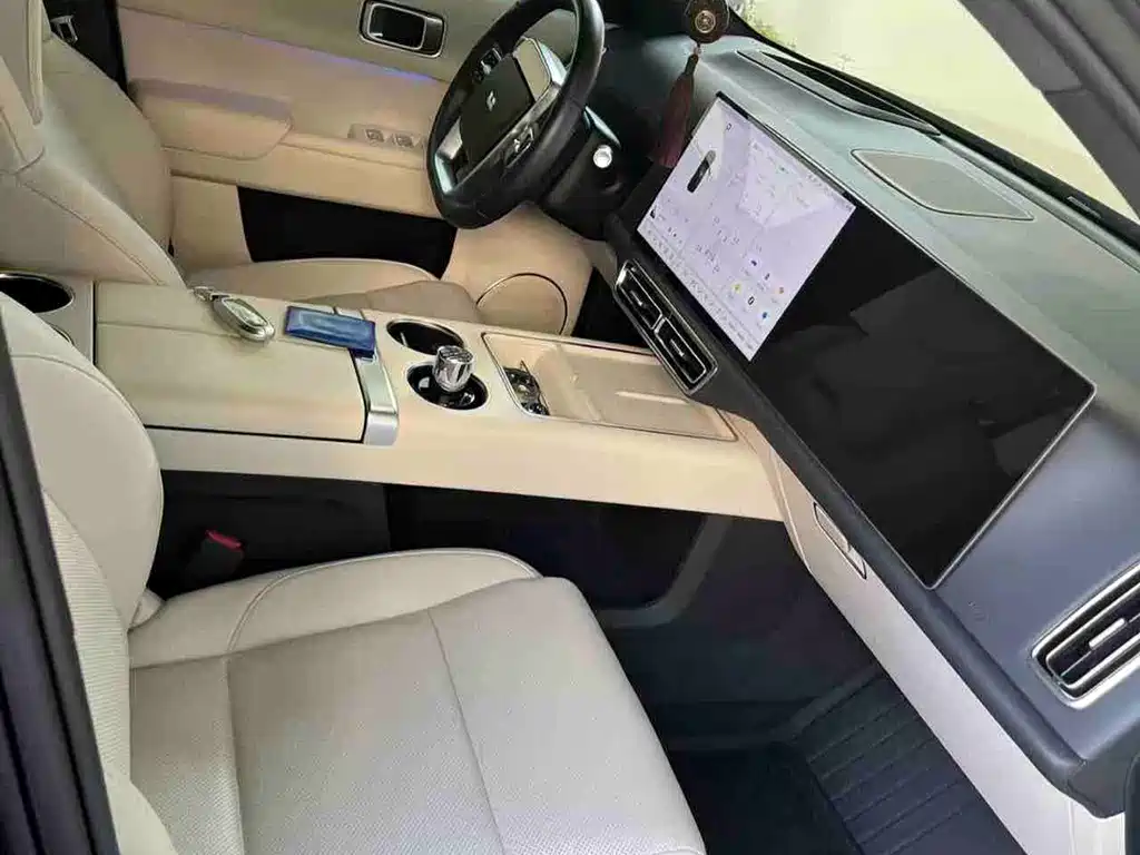 Li Auto Li L9 — миниатюра 3