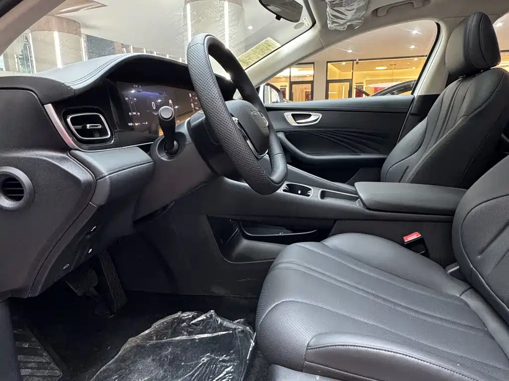 Roewe D7 — миниатюра 11