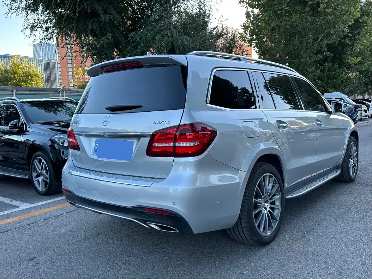 Mercedes-Benz GLS
